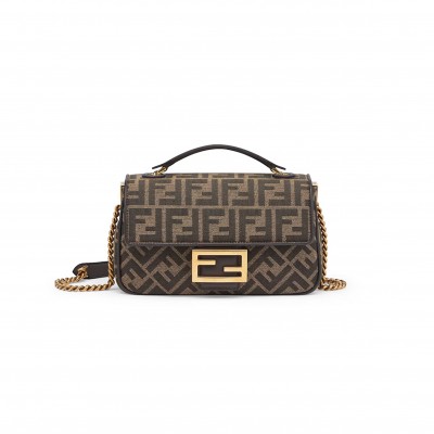 FENDI BAGUETTE CHAIN MIDI 8BR793AKBZF1EM3 (24*14.5*7cm)